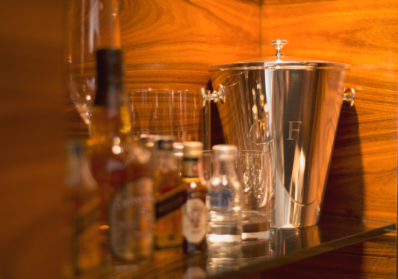 Mini Bar