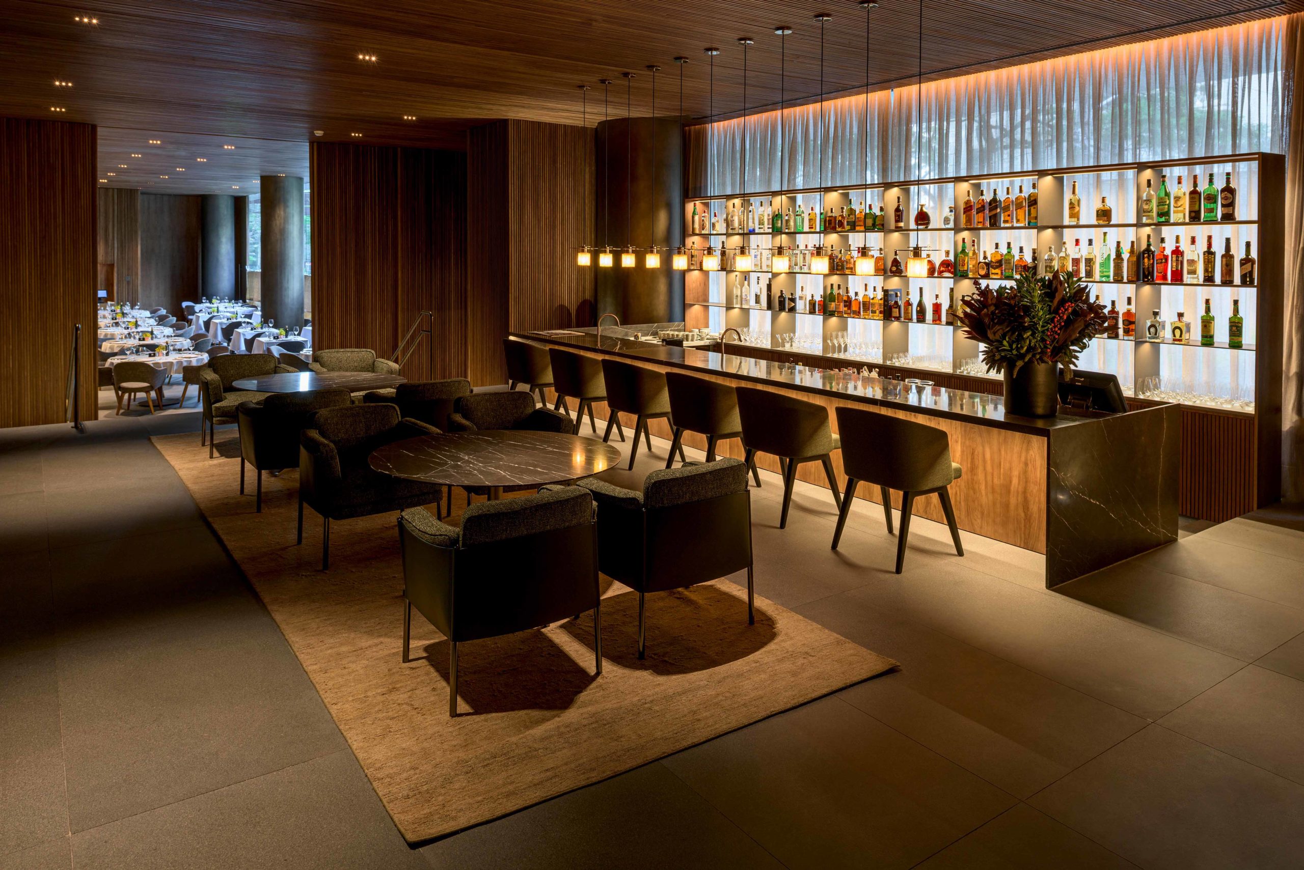 Lobby bar